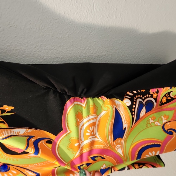 Nue Options Womans Top sz Medium - Picture 3 of 5